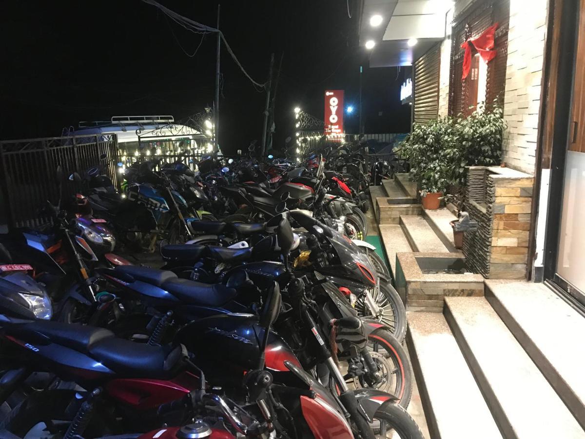 Millennium Blue Hotel นาการ์ก็อต ภายนอก รูปภาพ